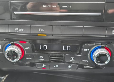 Audi RS5 4.2 FSI V8 Coupe 2dr Petrol S Tronic quattro Euro 5 (450 ps) 24