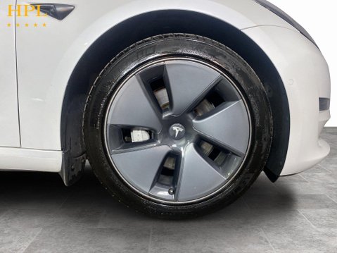 Tesla Model 3 (Dual Motor) Long Range Saloon 4dr Electric Auto 4WDE (346 ps) Air Con - Al 10