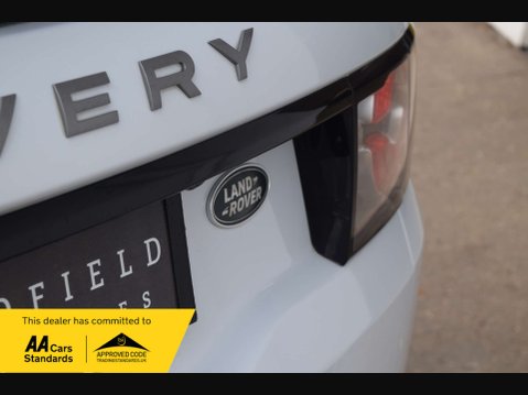 Land Rover Discovery Sport 2.0 Discovery Sport SE Tech TD4 4WD 5dr 28