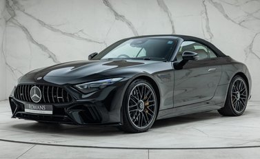 Mercedes-Benz SL Class SL63 AMG PERFORMANCE 5