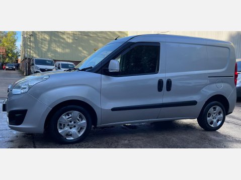 Vauxhall Combo 1.3 CDTi 2000 16v Sportive Panel Van 3dr Diesel Manual FWD L1 H1 (133 g/km, 20