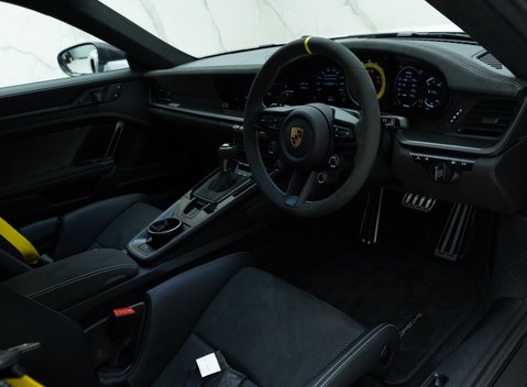 Porsche 911 GT3 RS Weissach (992) 13