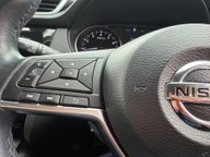 Nissan Qashqai DIG-T ACENTA PREMIUM 13