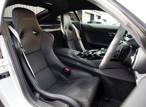 Mercedes-Benz AMG GT R GT R 12