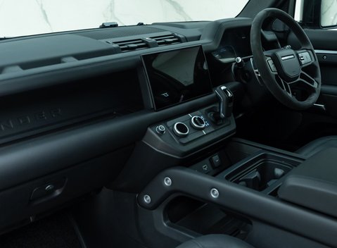 Land Rover Defender 90 V8 P525 19