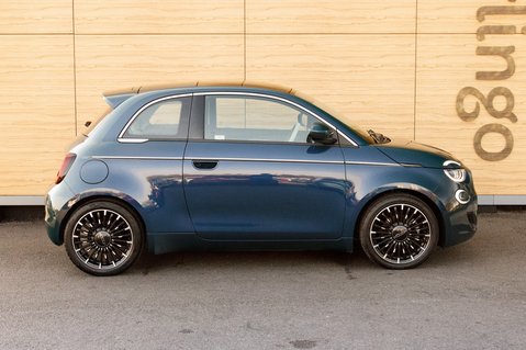Fiat 500e LA PRIMA 14