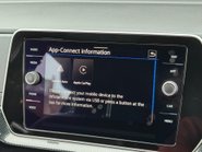 Volkswagen T-Cross R-LINE TSI DSG 24