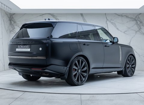 Land Rover Range Rover P530 SV 5