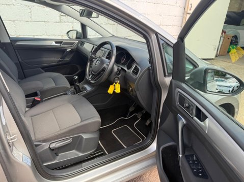 Volkswagen Golf SV 1.6 TDI BlueMotion Tech SE Euro 6 (s/s) 5dr 42