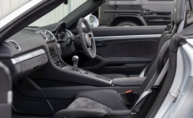 Porsche Boxster Spyder 16
