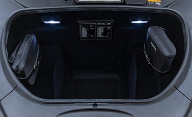 Ferrari F8 SPIDER 62