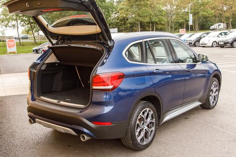 BMW X1 SDRIVE20I XLINE 32