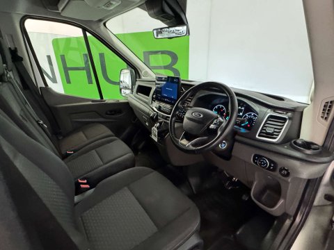 Ford Transit 350 Limited 2.0 EcoBlue L4 15