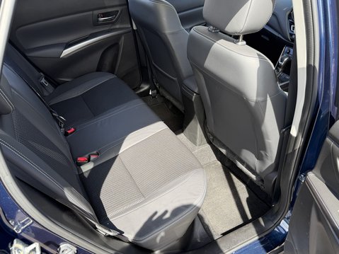 Suzuki S-Cross 1.5 Hybrid Ultra ALLGRIP 5dr AGS 39