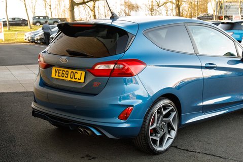 Ford Fiesta ST-3 8