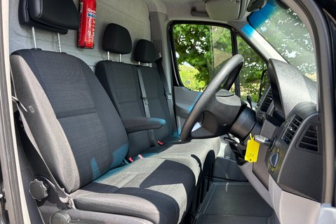 Mercedes-Benz Sprinter 319 V6 Cdi Lwb Hr Panel Van - Twin Side Doors / Air Con / Rear Camera 4