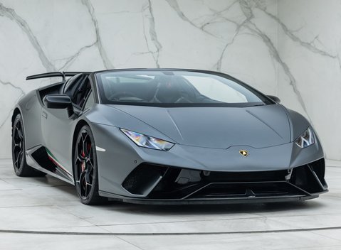 Lamborghini Huracan Spyder LP 640-4 PERFORMANTE 9