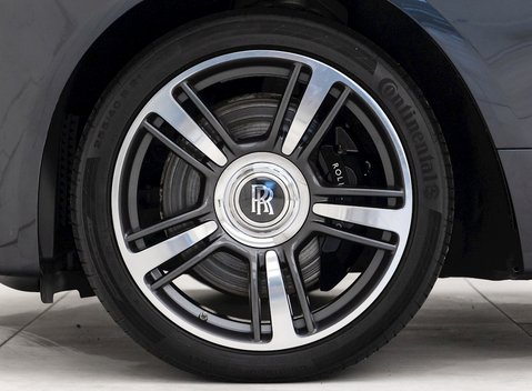 Rolls-Royce Wraith 8