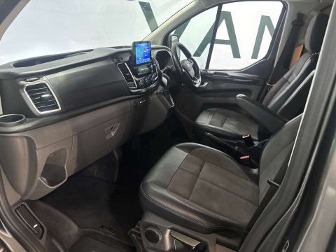 Ford Transit Custom MS-RT 2.0 185ps D/Cab Auto 24