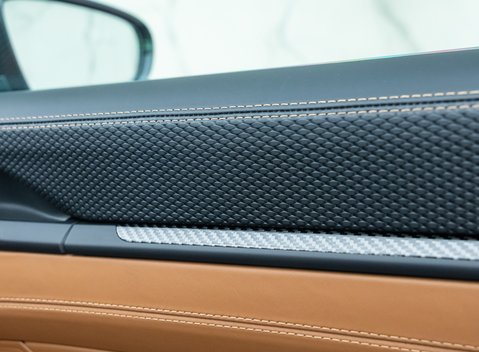 Porsche 911 GT3 Touring (992) 25