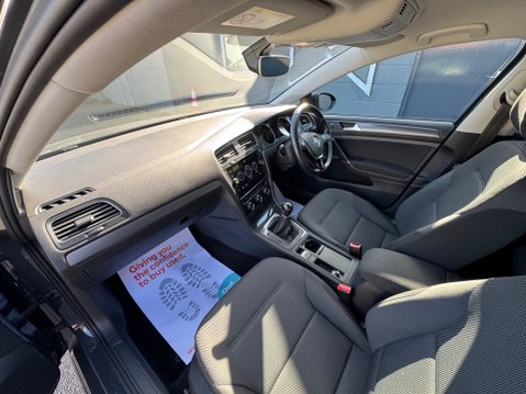 Volkswagen Golf SE TSI EVO 38