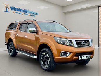 Nissan Navara 2.3 dCi Tekna 4WD Euro 6 (s/s) 4dr