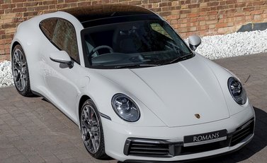 Porsche 911 (992) Carrera 4S 8