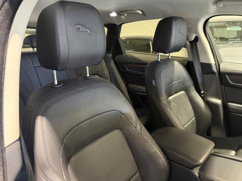 Jaguar F-Pace 2.0 D200 MHEV S Auto AWD Euro 6 (s/s) 5dr 7