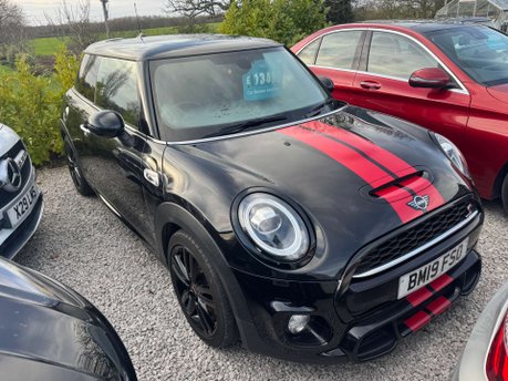 Mini Hatch 2.0 Cooper S Sport Auto 3dr 13