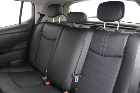Nissan LEAF 5dr 160kW e+ N-Connecta 59kWh Automatic 7