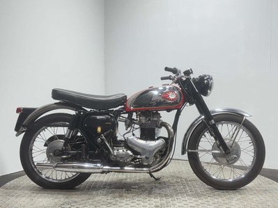 BSA A10 SUPER ROCKET 650 1961 GENUINE 7K BARN FIND CLASSIC BIKE 650CC