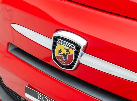 Abarth 695 Tributo Ferrari 36