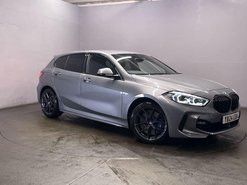 2024 BMW 1 Series 2024 (24) 2.0 120d M Sport (LCP) Hatchback 5dr Diesel Auto Euro 6 (s/s) (190 ps) 2 Ow YB24EBK photo