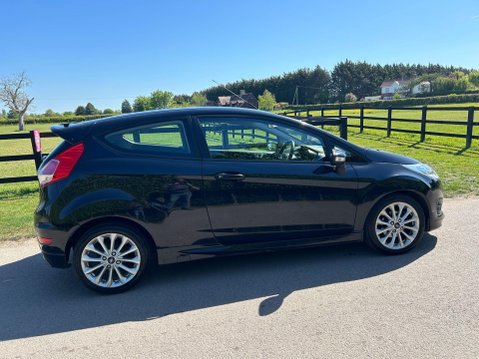 Ford Fiesta 1.6 TDCi Zetec S Euro 5 3dr 9