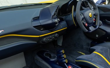 Ferrari 488 Pista Spider 22