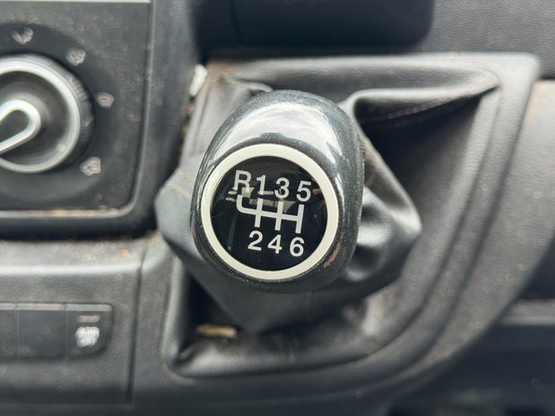 Peugeot Boxer Tipper LWB L3 335 Air Con Nav EURO 6 30