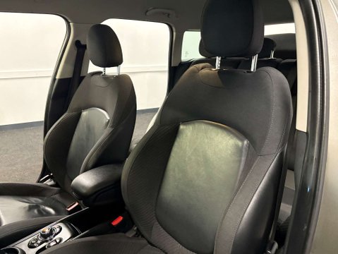 Mini Countryman 1.5 Countryman Cooper Auto 5dr 46