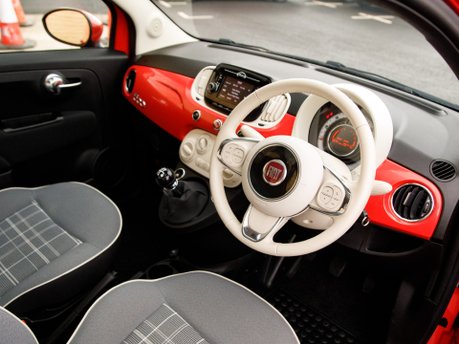 Fiat 500 LOUNGE