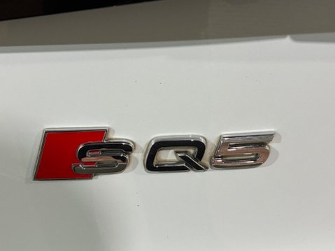 Audi SQ5 3.0 BiTDI V6 Tiptronic quattro Euro 5 (s/s) 5dr 33