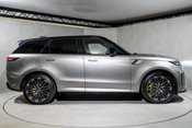 Land Rover Range Rover SV EDITION ONE. FULL SATIN PPF. CARBON CERAMIC BRAKES. SLIDING PANO ROOF. 7