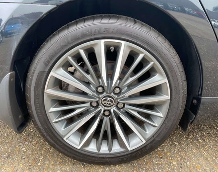 Toyota Avensis 1.8 Avensis Excel Valvematic CVT 5dr 16