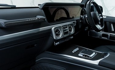 Mercedes-Benz G Series AMG G63 Carbon Edition 17