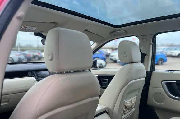 Land Rover Discovery Sport 2.2 SD4 HSE LUXURY AUTOMATIC 35