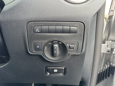 Mercedes-Benz Vito 116 BlueTec Tourer Select L3 Auto Diesel 8 SEATER/EX-LWB/PARKTRONIC 13