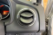 Dacia Sandero 1.5 dCi Laureate Hatchback 5dr Diesel Manual Euro 5 (90 ps) 52