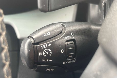 Toyota Proace Verso 2.0D Family Medium MPV 5dr Diesel Auto MWB Euro 6 (s/s) (8 Seat) (180 ps) 38