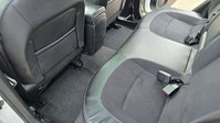 Nissan Qashqai 1.5 dCi 360 SUV 5dr Diesel Manual 2WD Euro 5 (110 ps) 21