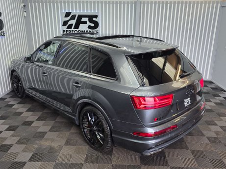 Audi SQ7 4.0 TDI V8 SUV 5dr Diesel Tiptronic quattro Euro 6 (s/s) (435 ps) 14