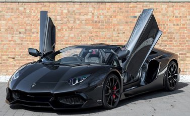 Lamborghini Aventador LP 720-4 Roadster 50th Anniversary 7