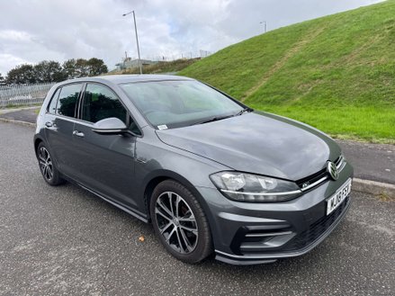 Volkswagen Golf 1.5 Golf R-Line TSi Evo 5dr
